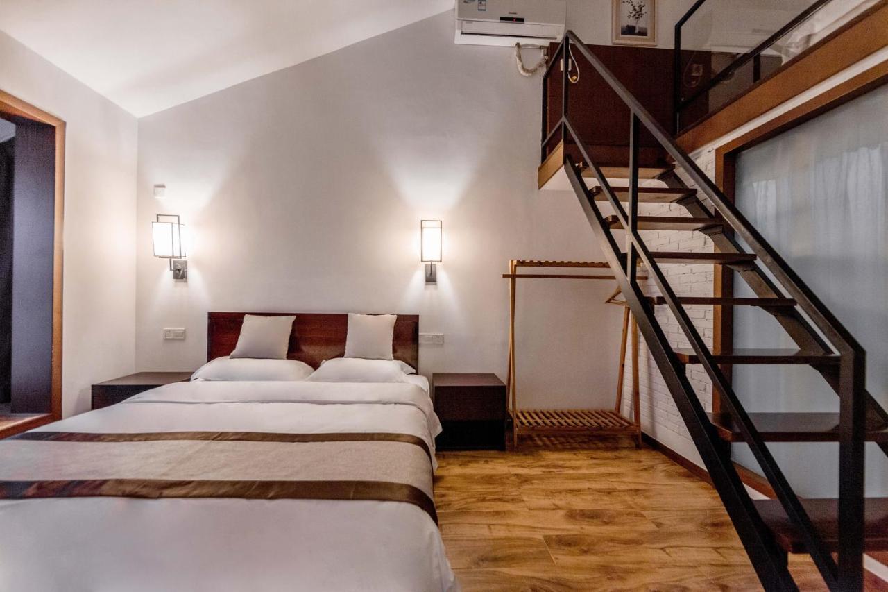 Serene Vale Inn Guilin-Free One Way Pick Up Service To High-Speed Railway Station For 2 Nights Εξωτερικό φωτογραφία