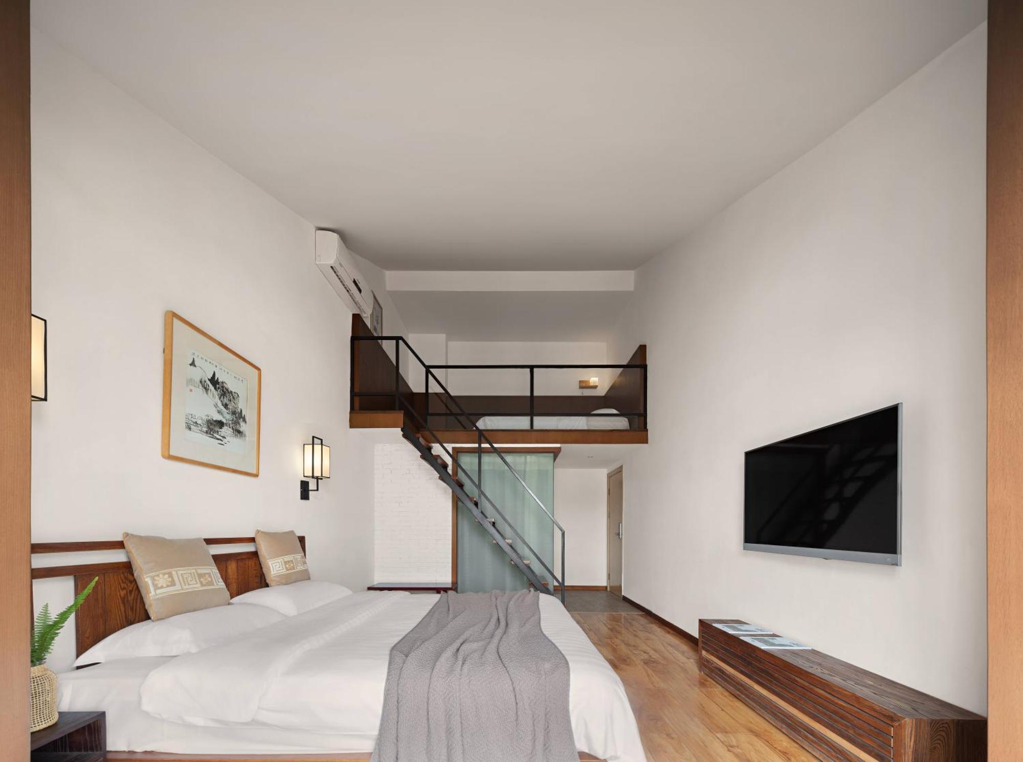 Serene Vale Inn Guilin-Free One Way Pick Up Service To High-Speed Railway Station For 2 Nights Εξωτερικό φωτογραφία