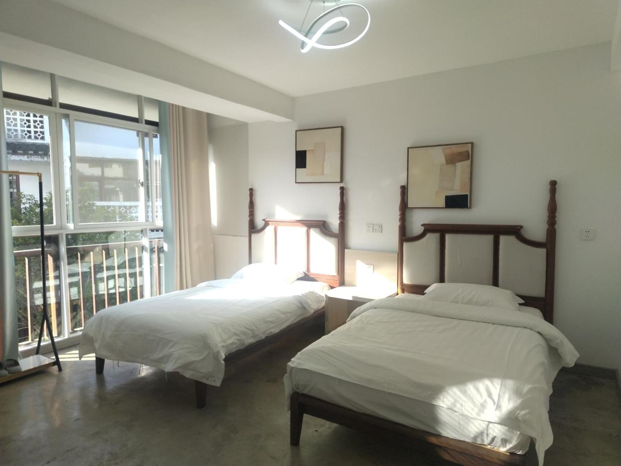 Serene Vale Inn Guilin-Free One Way Pick Up Service To High-Speed Railway Station For 2 Nights Εξωτερικό φωτογραφία