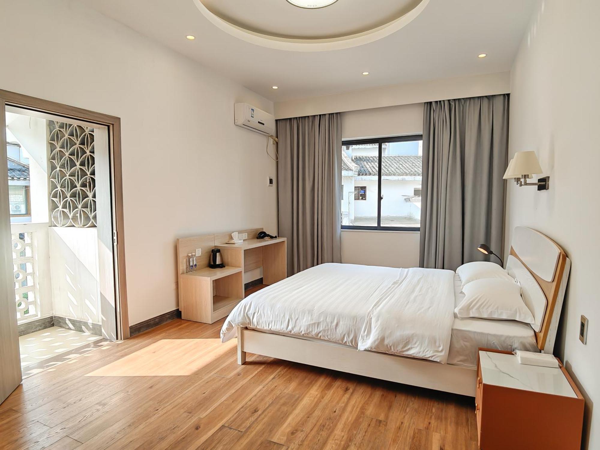 Serene Vale Inn Guilin-Free One Way Pick Up Service To High-Speed Railway Station For 2 Nights Εξωτερικό φωτογραφία