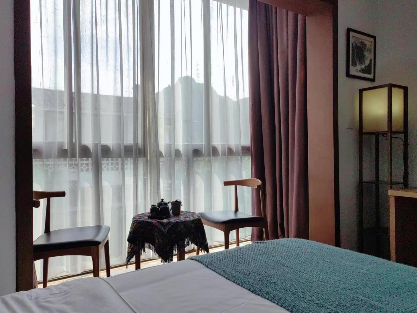 Serene Vale Inn Guilin-Free One Way Pick Up Service To High-Speed Railway Station For 2 Nights Εξωτερικό φωτογραφία