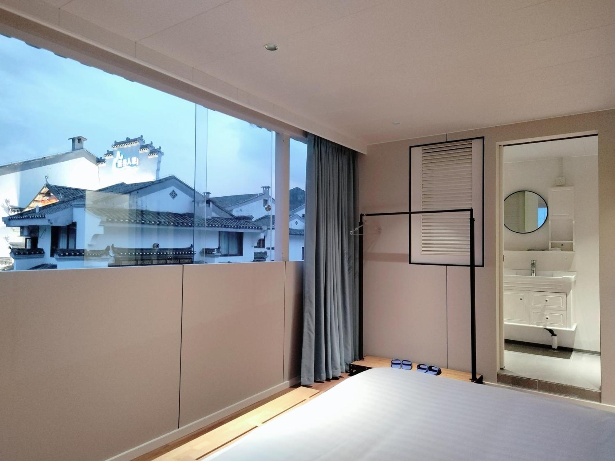 Serene Vale Inn Guilin-Free One Way Pick Up Service To High-Speed Railway Station For 2 Nights Εξωτερικό φωτογραφία