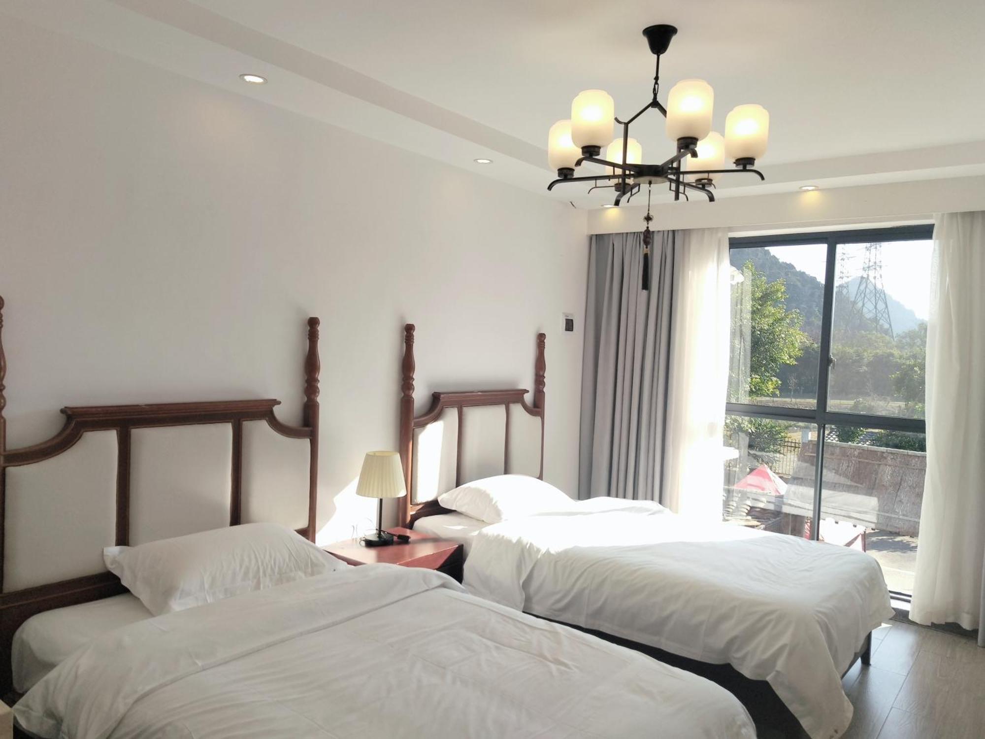 Serene Vale Inn Guilin-Free One Way Pick Up Service To High-Speed Railway Station For 2 Nights Εξωτερικό φωτογραφία